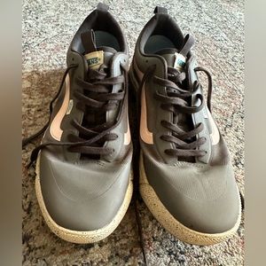 Men’s Vans UltraRange Sneakers Size 12